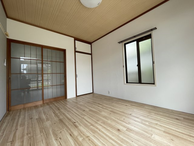 シティハイムKOYOの洋室