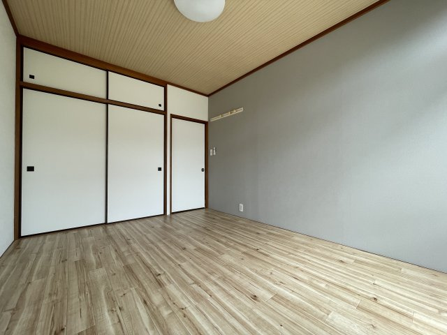シティハイムKOYOの洋室