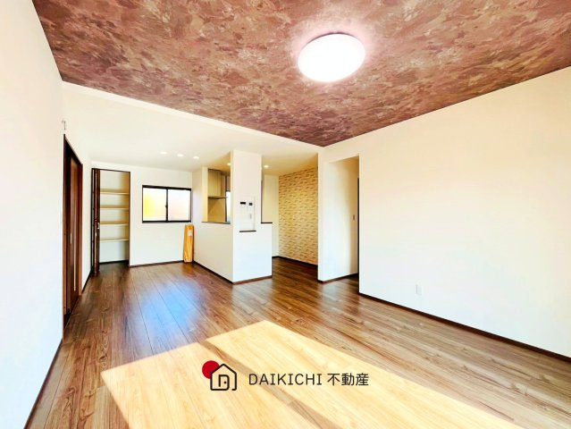 【居間・リビング】 | 羽生市東第2期　ワイウッドコート　新築戸建　全5棟　1号棟