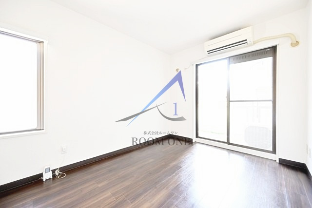 ハイシティ代々木公園			の居間・リビング|洋室のお部屋です。