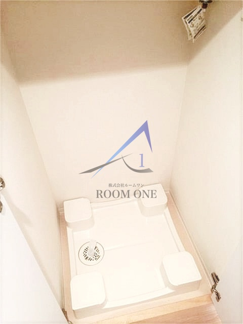 メイクスデザイン町屋の設備|洗濯機置き場です。