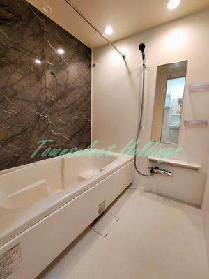 【浴室】 | カーサ・ルミナーレ | 広々1坪バスルーム♪