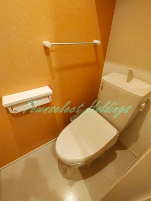 【トイレ】 | カーサ・ルミナーレ | 温水洗浄便座付きトイレ