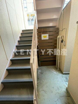 【エントランス】 | ドミール・コージ | エントランスです