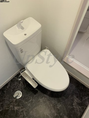 【トイレ】 | エスポワール綾瀬壱番館