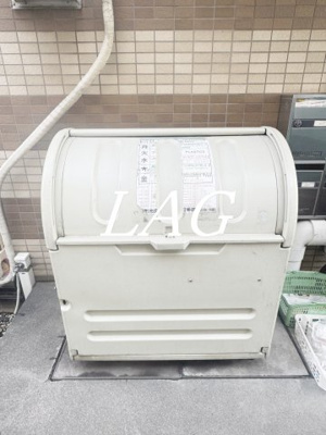 【その他共用部分】 | ライフプラザ調布 | ゴミ置き場です。