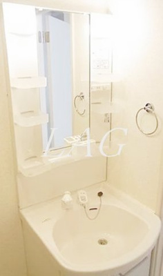 【洗面所】 | ジュビレ | 独立洗面台です。