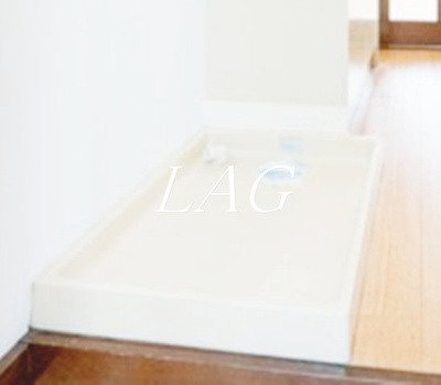 【設備】 | ヴィラ稲荷台 | 室内洗濯置き場です。