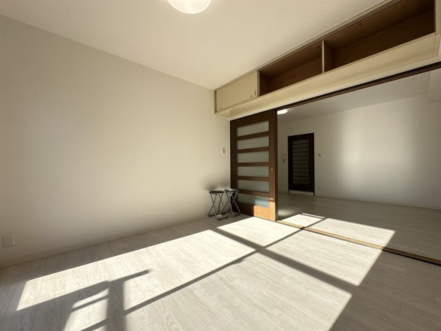 エクセランス大久保１番館の洋室