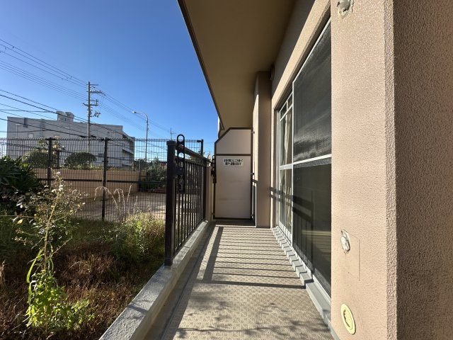 エクセランス大久保１番館のバルコニー