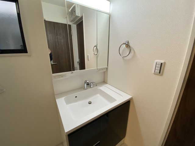 新座市石神第三　新築1棟の独立洗面台