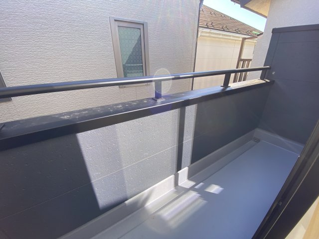 新座市石神第三　新築1棟のバルコニー