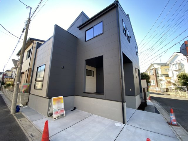 新座市石神第三　新築1棟の外観