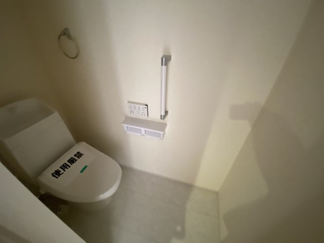 新座市石神第三　新築1棟のトイレ
