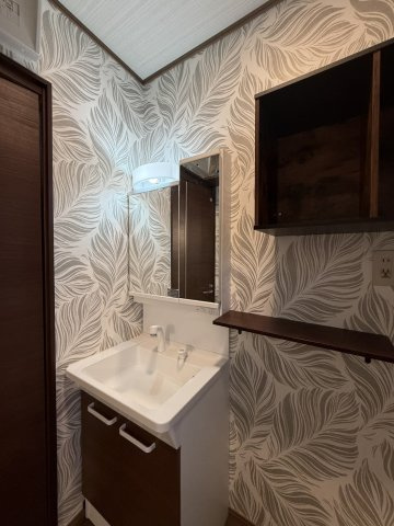 和歌山市三葛・中古戸建・113104の洗面所