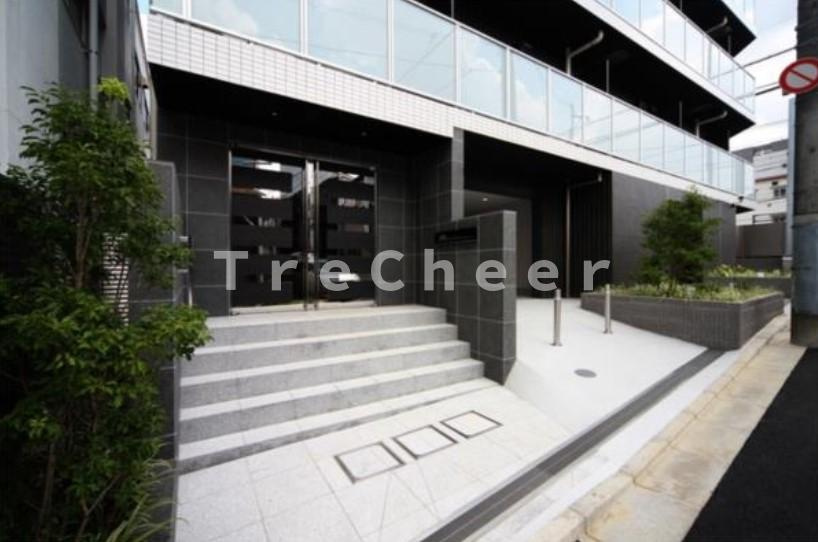 アクサス北池袋のエントランス