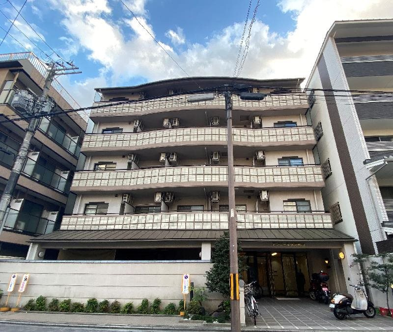 アンピール伏見桃山