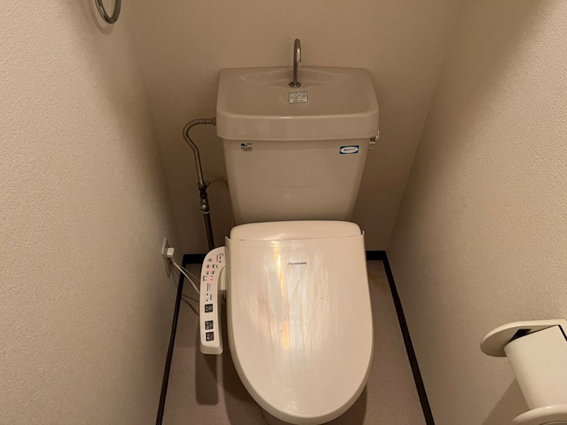 アンピール伏見桃山のトイレ