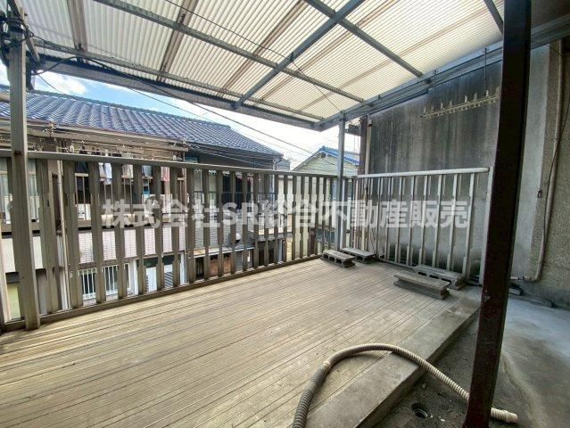 稲田本町1丁目中古テラスハウスのバルコニー|広めのバルコニーで陽当たり良好です♪