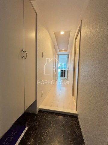 ラフィーネレジデンスの玄関|同マンション別部屋：参考写真