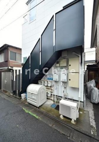 スエルテ小竹のエントランス