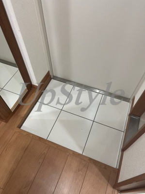 【玄関】 | アーバンパーク六町