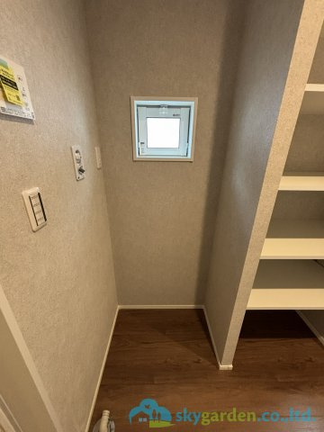 伊勢原市第3高森　新築戸建　全3棟2号棟のランドリースペース