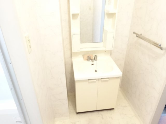 サンモール西井の独立洗面台