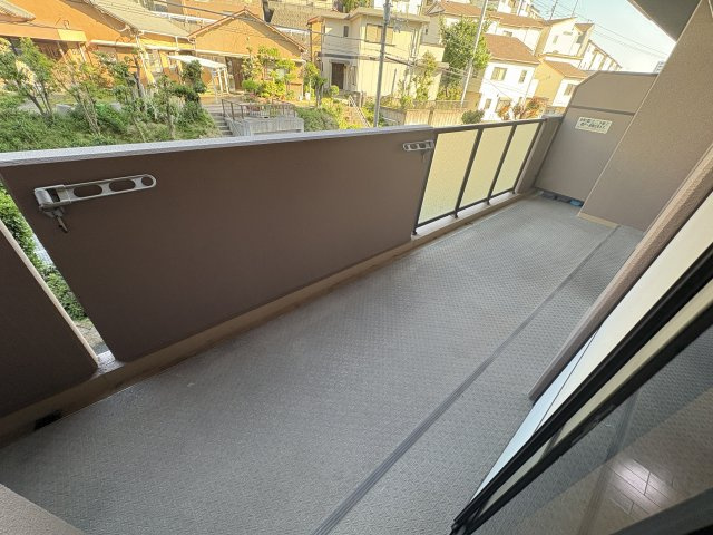 アルファステイツ朝霧丘のバルコニー