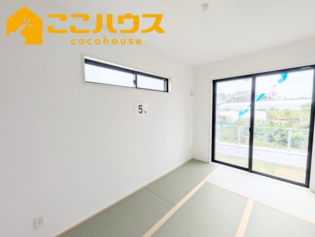 豊見城市渡橋名浜原　新築戸建て　全39区画　26号棟の和室|和室5帖