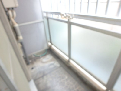 【バルコニー】 | アーバン上甲子園 | 外からの目が気にならないバルコニーで洗濯物が干せます