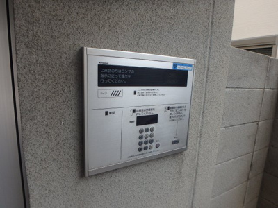 【設備】 | アーバン上甲子園 | オートロック付きです