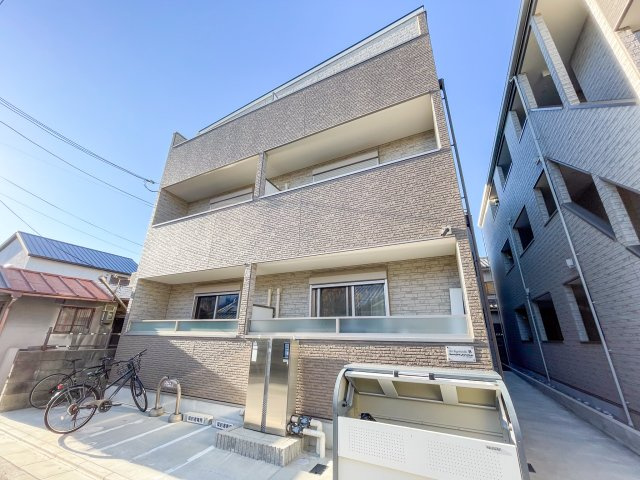 アート東大阪Bの外観