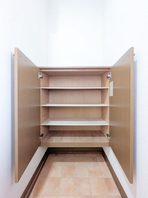 【バルコニー】 | カロンアイリス | バルコニー付きです