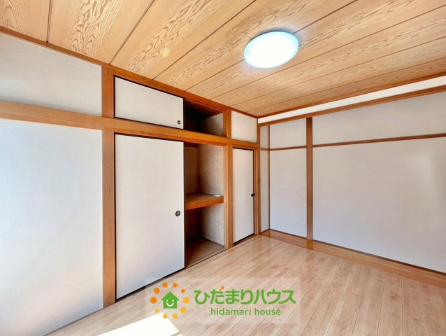 久喜市小右衛門　中古一戸建ての収納