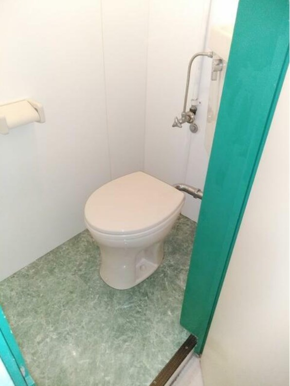 中野区中央２丁目の賃貸マンションのトイレ