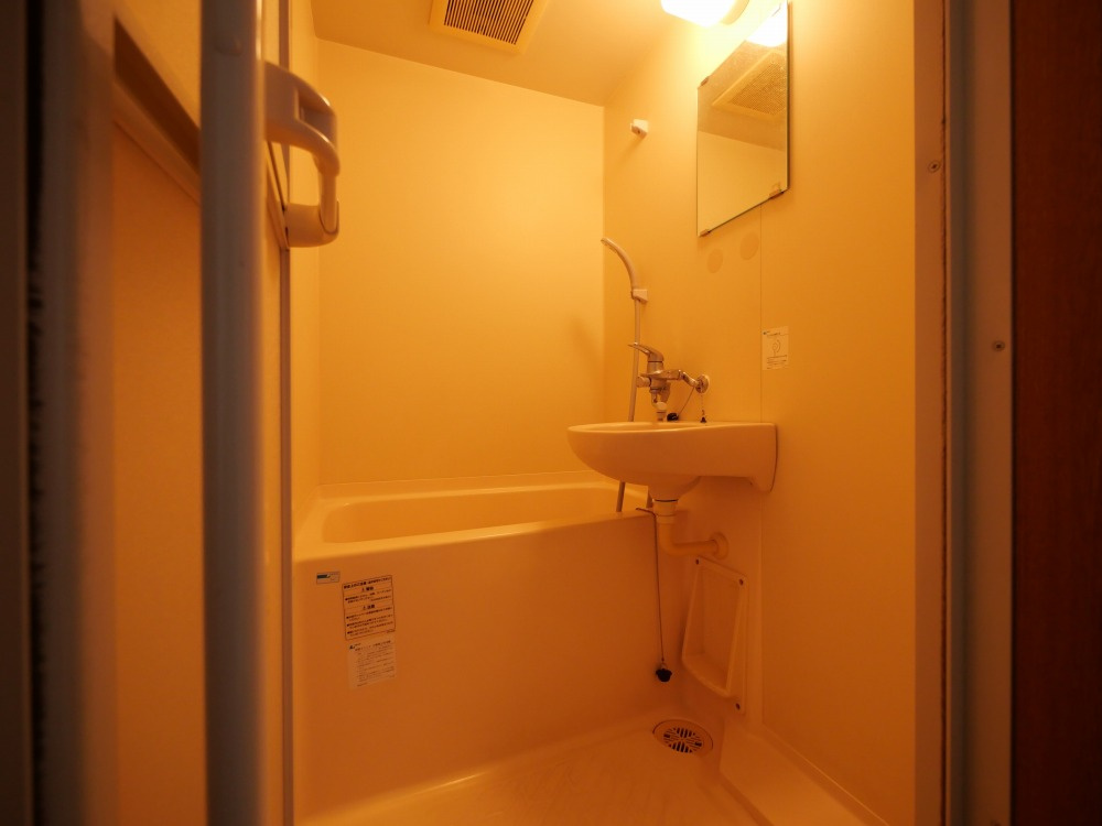 ドムール緑橋の浴室