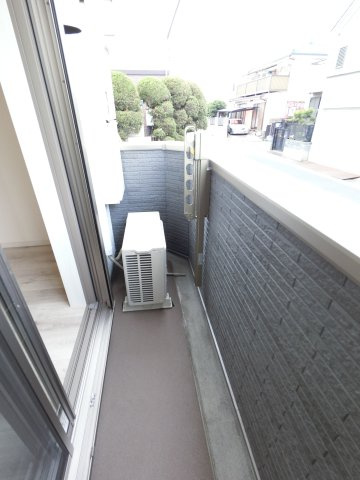 【バルコニー】