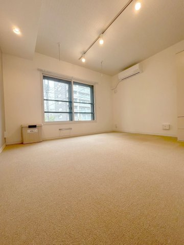 「防音マンション」ラシクラス西落合の居間・リビング|同シリーズイメージ他物件写真です。