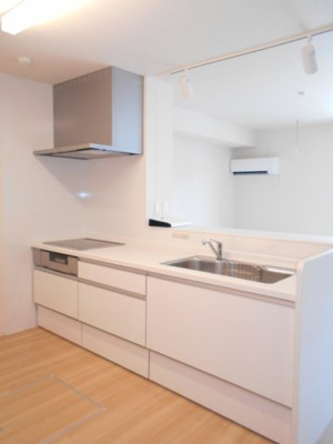 【キッチン】 | クレセール・コンテス仙波 | コンパクトなキッチンで掃除もラクラク