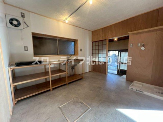 【居間・リビング】 | 西脇市高田井町　貸家