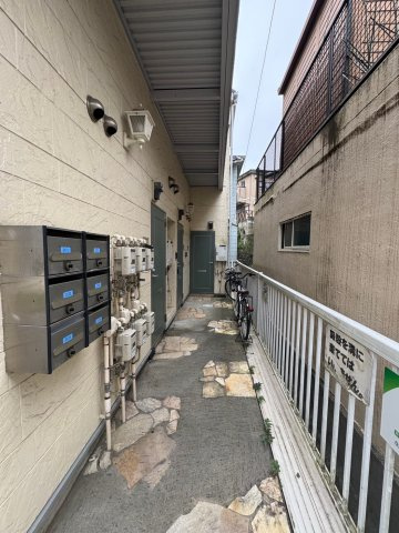 アゼリアガーデンズ向ヶ丘Ⅱの駐車場