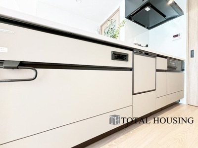 【キッチン】 | パーソナルステージ中島公園グレイス | キッチンワークしながら大切な家族との会話を楽しむ。家族のコミュニケーションが生まれるキッチンです♪