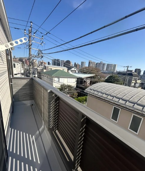 【バルコニー】