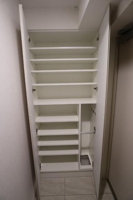 LUMEED南千住のその他|シューズボックス