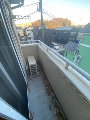 【バルコニー】