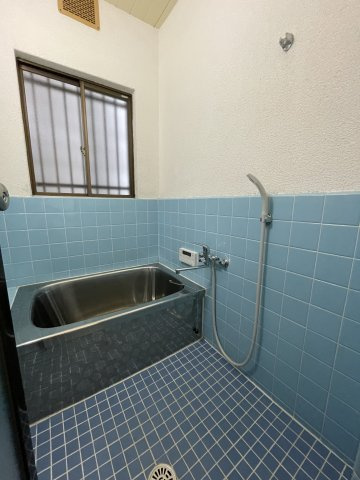  | 高石市加茂2-7-30