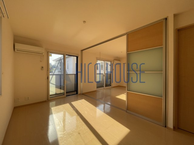 シャインアイリスⅡの居間・リビング