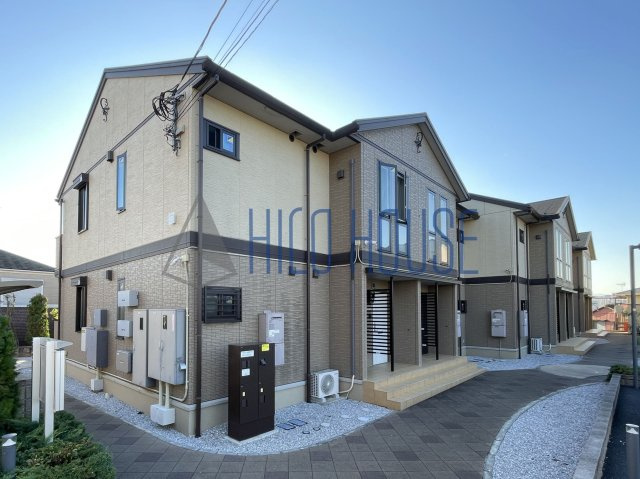 シャインアイリスⅡの外観