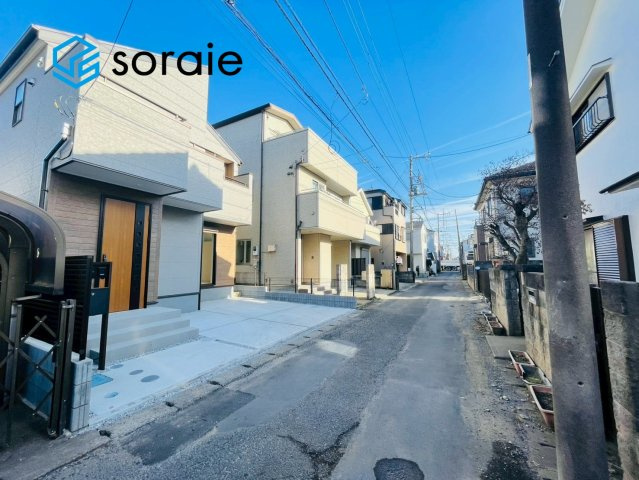 狭山水野第12期　新築戸建　リーブルガーデンの前面道路含む現地写真|1/31　撮影